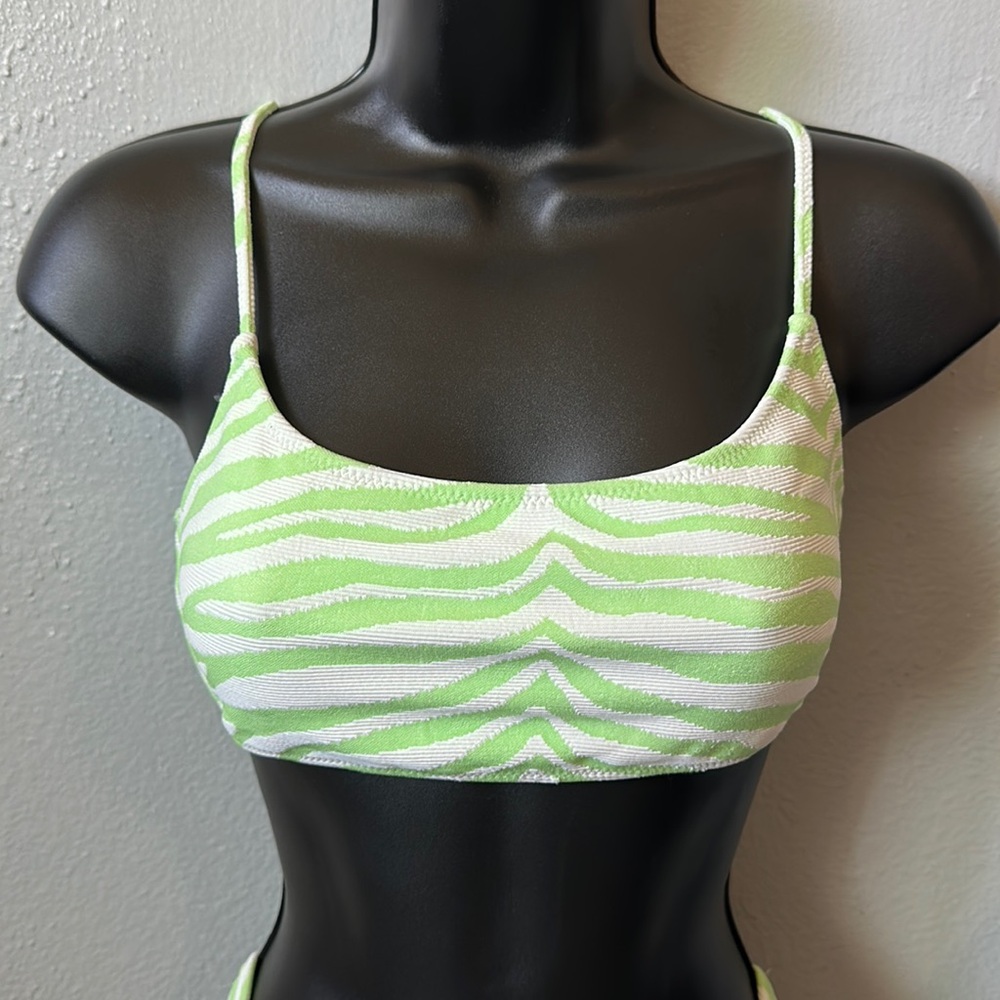 Green Zebra style swimsuit set! - Picture 2 of 15